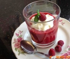 МУСС ИЗ СВЕЖЕЙ МАЛИНЫ - нажмите, чтобы увидеть в полном размере МУСС ИЗ СВЕЖЕЙ МАЛИНЫ