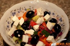 Греческий салат - нажмите, чтобы увидеть в полном размере