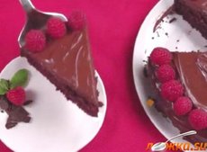 Простой шоколадный торт - нажмите, чтобы увидеть в полном размере