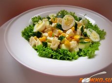 Салат с сельдереем и сладкой кукурузой
