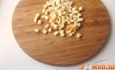 Пожарские котлеты с гарниром из пюре и грибами