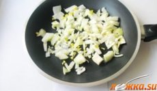 Пожарские котлеты с гарниром из пюре и грибами