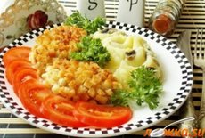 Пожарские котлеты с гарниром из пюре и грибами