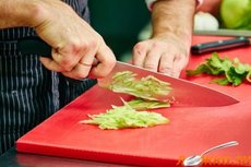 ����� "���� ����"