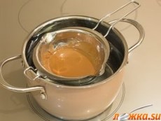 Шоколадные блинчики с бананами и орехами